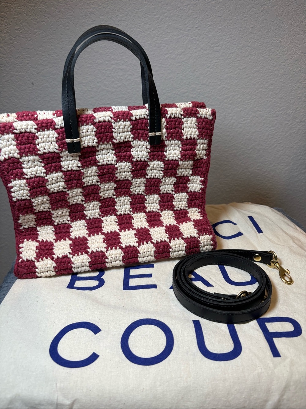 Clare V petit summer simple tote in plummy and cream